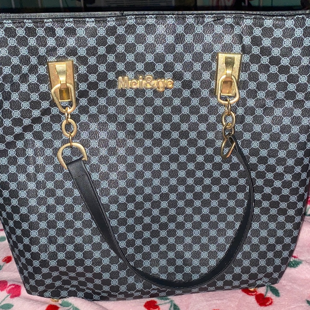 Mei&ge Tote Bag